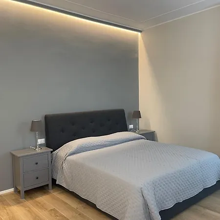 Joy Luxury Barbaria * ונציה