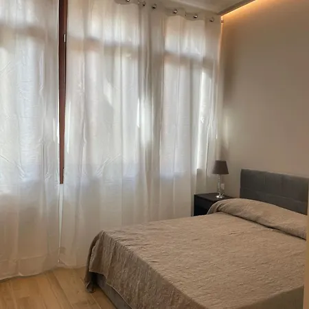 Joy Luxury Barbaria Apartment *